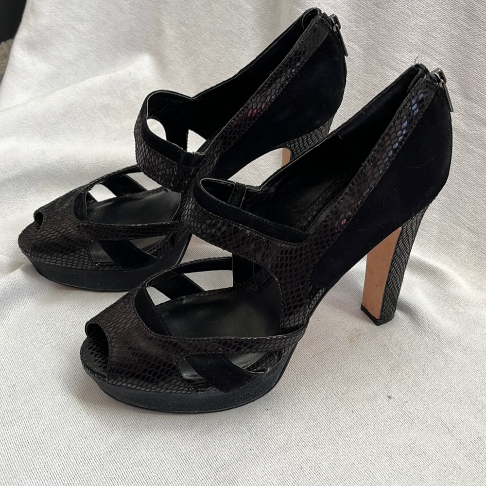 Suede and croc leather open toe high heels